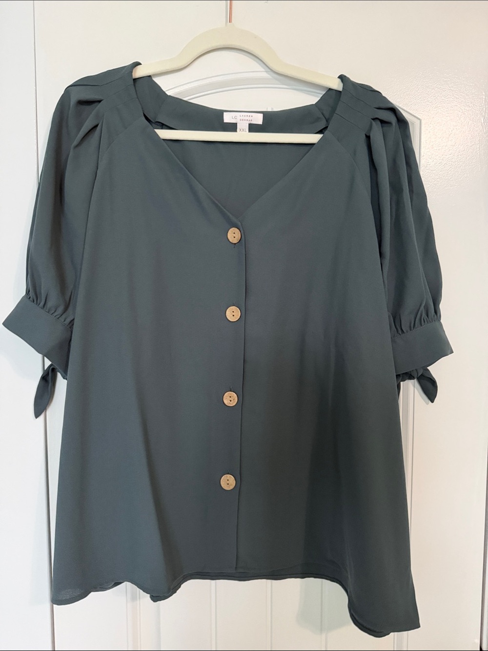 LC Lauren Conrad Slate Gray V-Neck Button Front Blouse with Tie Sleeves